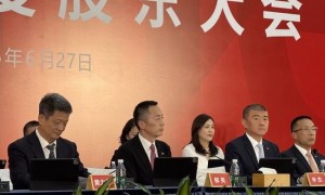 直击万科股东大会：深铁“站台”撑场，管理层称将全力自救，年内已还公开债165亿元