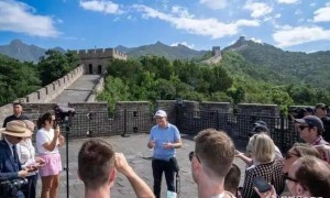生气了！澳大利亚总理访华，荷兰国防军总司令警告:别天真了